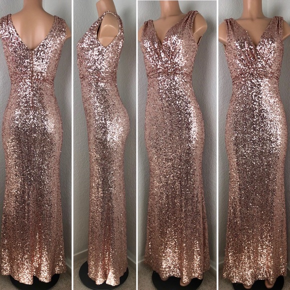 belle badgley mischka sequin dress